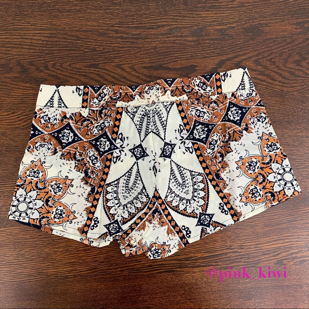 Cleobella Kuta Printed Shorts - Picture 6 of 9